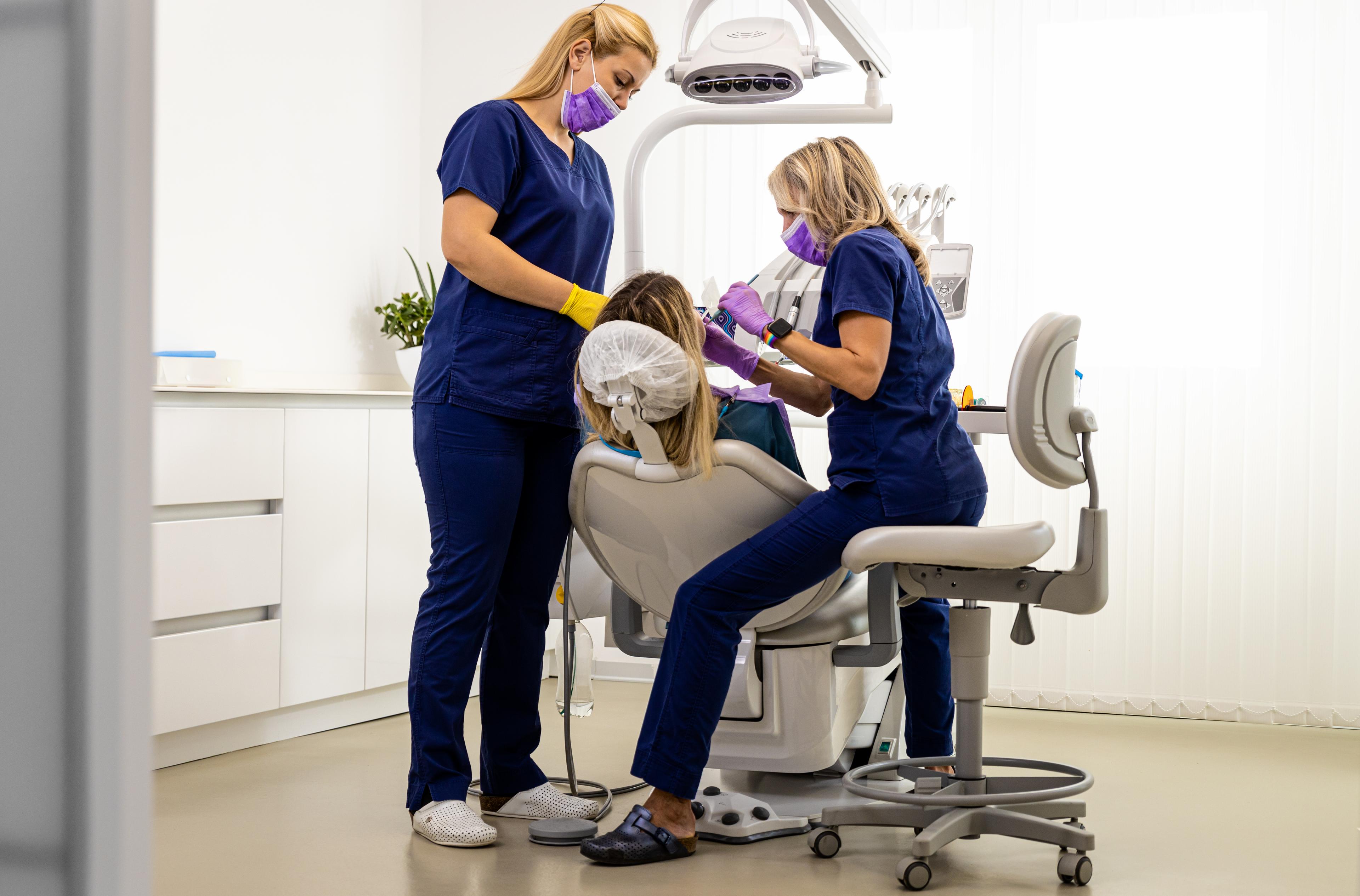 Chirurgie Dento-Alveolară